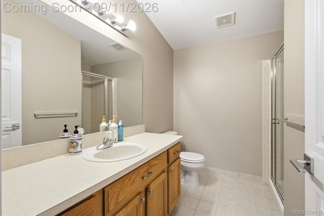 963 Sandalwood Drive, Troy, MI 48085