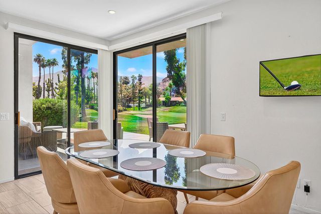 55105 Oakhill, La Quinta, CA 92253