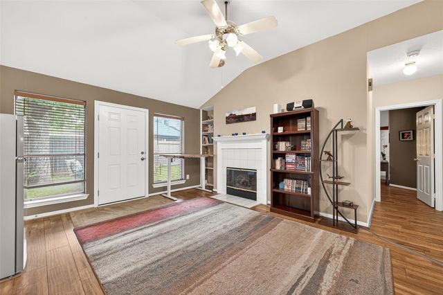 5719 White Mills Drive, Houston, TX 77041