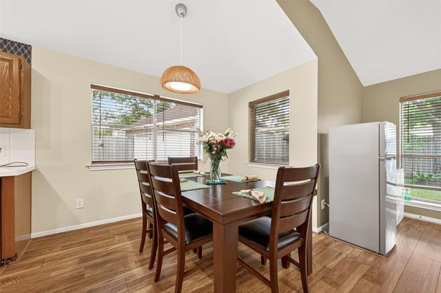 5719 White Mills Drive, Houston, TX 77041