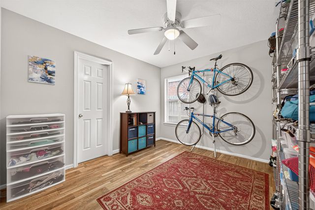 5719 White Mills Drive, Houston, TX 77041