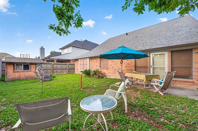 5719 White Mills Drive, Houston, TX 77041