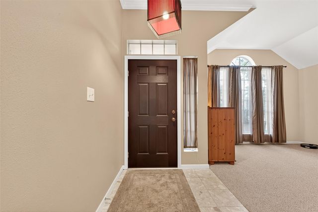 5719 White Mills Drive, Houston, TX 77041