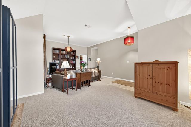 5719 White Mills Drive, Houston, TX 77041