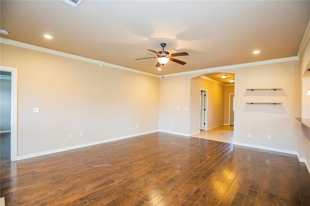 2955 N Raven Lane, Fayetteville, AR 72704