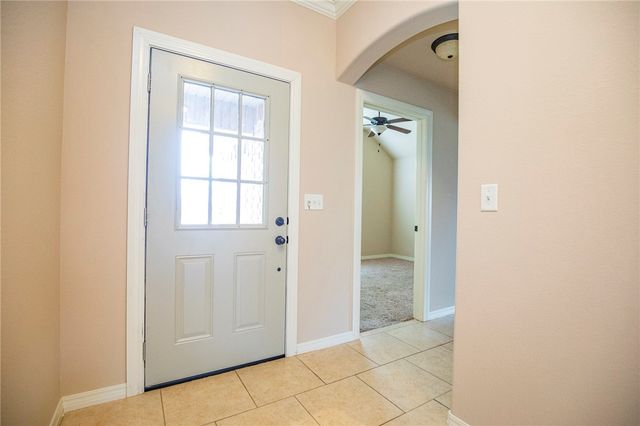 2955 N Raven Lane, Fayetteville, AR 72704