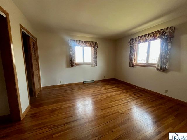 118 S Skyline Drive, Mankato, MN 56001