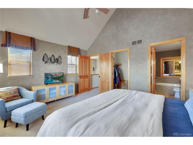 561 Homestead St, Lafayette, CO 80026