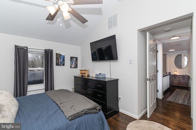 95 INDIAN MILLS RD, Shamong, NJ 08088