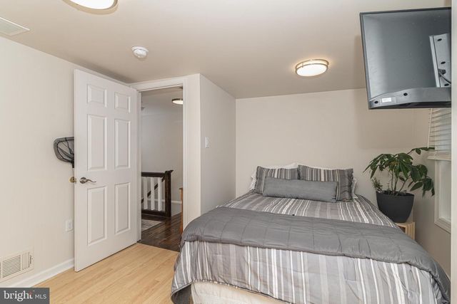 95 INDIAN MILLS RD, Shamong, NJ 08088