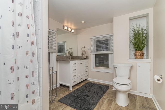 95 INDIAN MILLS RD, Shamong, NJ 08088