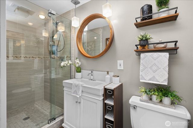 23409 94 Place W, Edmonds, WA 98020