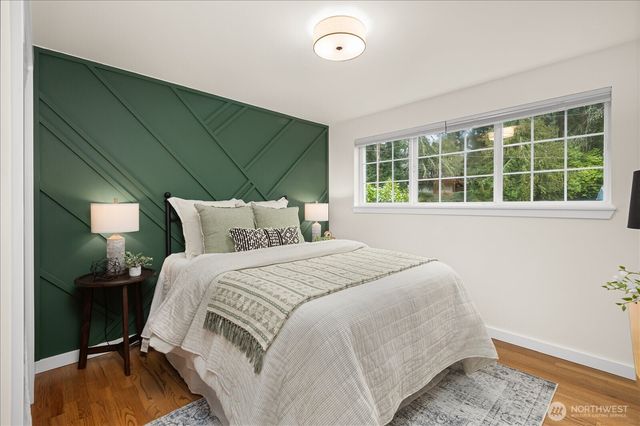 23409 94 Place W, Edmonds, WA 98020