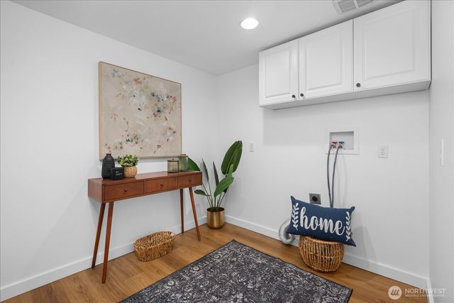 23409 94 Place W, Edmonds, WA 98020