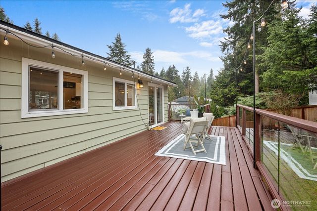 23409 94 Place W, Edmonds, WA 98020