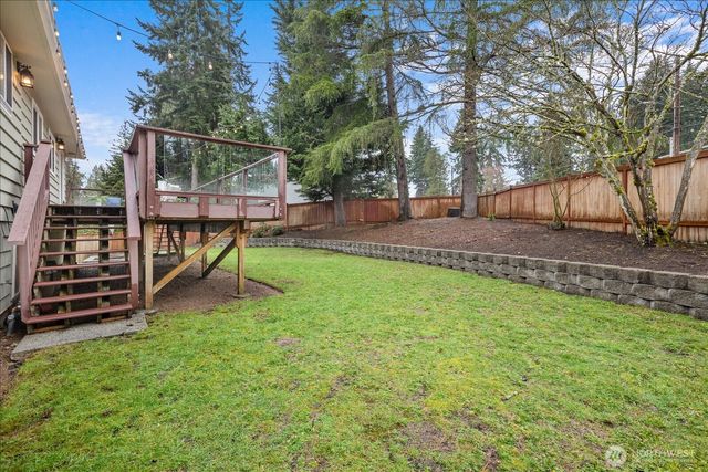 23409 94 Place W, Edmonds, WA 98020