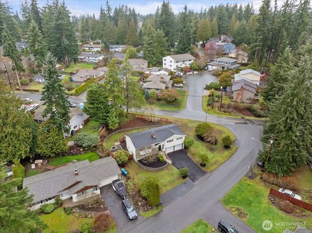 23409 94 Place W, Edmonds, WA 98020