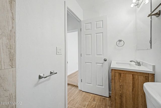 214 W Illinois Street, Tucson, AZ 85714