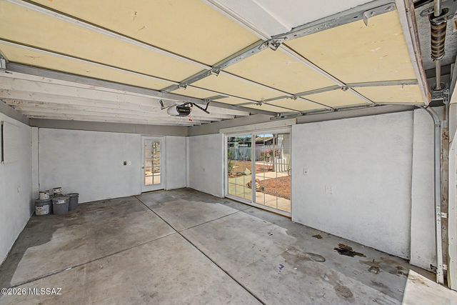 214 W Illinois Street, Tucson, AZ 85714
