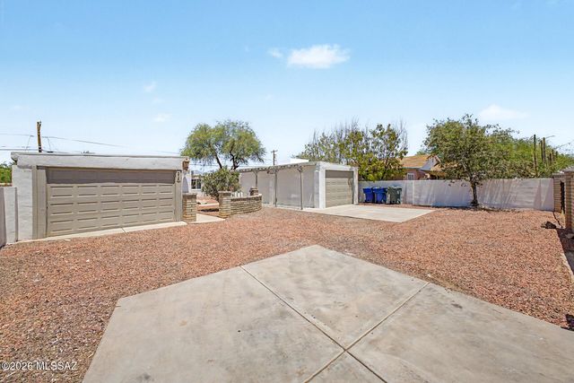 214 W Illinois Street, Tucson, AZ 85714