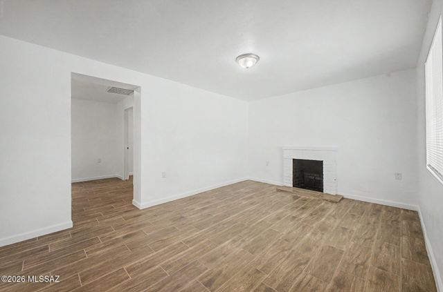 214 W Illinois Street, Tucson, AZ 85714