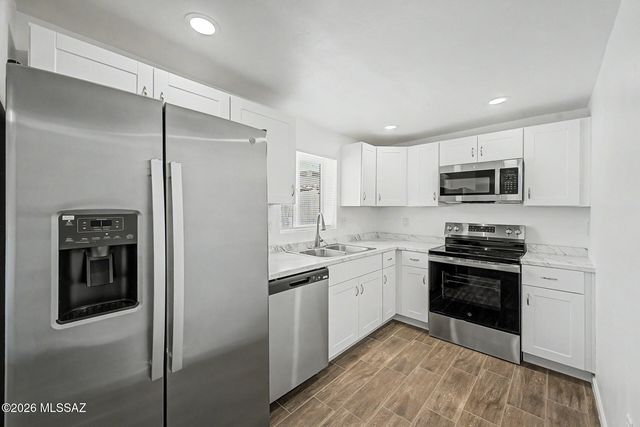 214 W Illinois Street, Tucson, AZ 85714