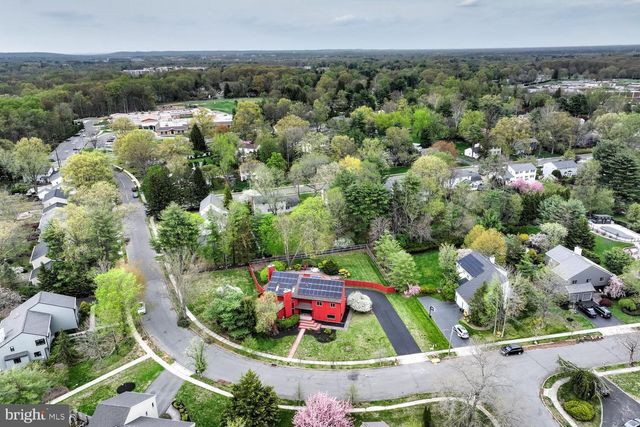 15 HAWK DR, Princeton Junction, NJ 08550