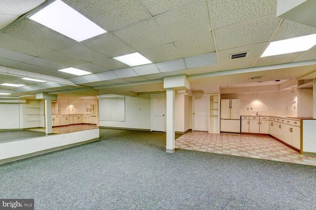 15 HAWK DR, Princeton Junction, NJ 08550