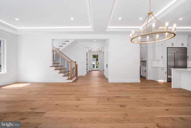 1935 FOXHALL RD, Mclean, VA 22101