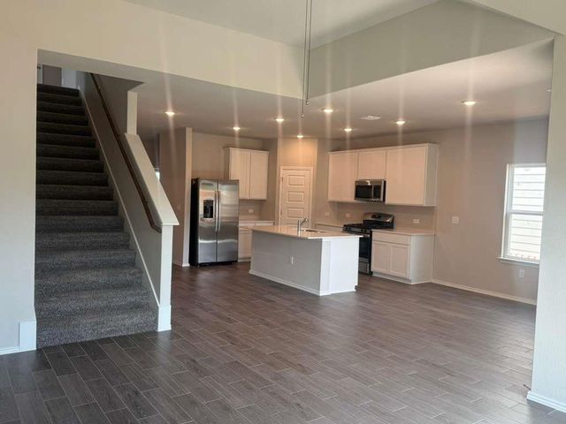 4521 Bridal Veil DR, Austin, TX 78747