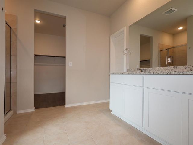 4521 Bridal Veil DR, Austin, TX 78747