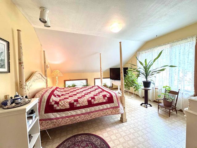 1032 Rainy Lake Road NW, Backus, MN 56435