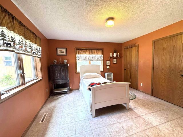 1032 Rainy Lake Road NW, Backus, MN 56435