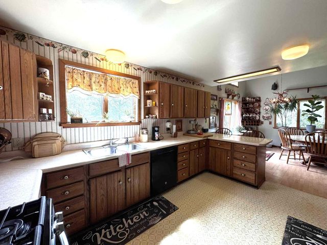 1032 Rainy Lake Road NW, Backus, MN 56435