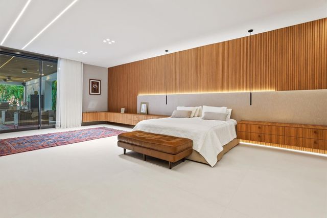 3340 Paddock Road, Weston, FL 33331