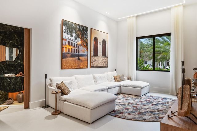 3340 Paddock Road, Weston, FL 33331