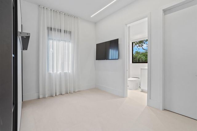 3340 Paddock Road, Weston, FL 33331