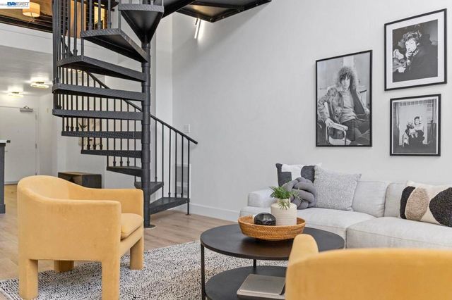 330 13Th St 1A, Oakland, CA 94612