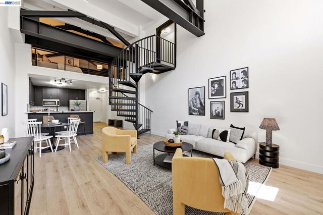 330 13Th St 1A, Oakland, CA 94612