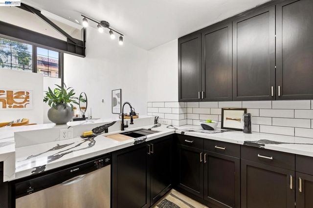 330 13Th St 1A, Oakland, CA 94612