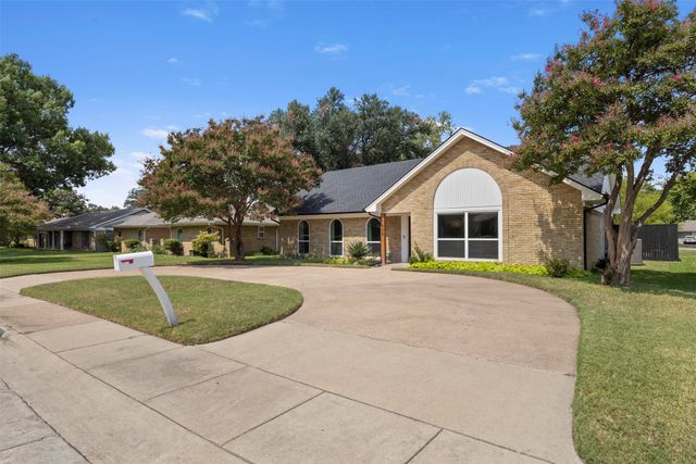 1625 Villanova Drive, Richardson, TX 75081