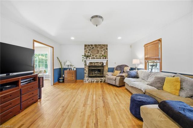 227 Fox Den Drive, Lexington, NC 27295
