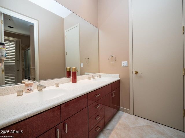 11643 E TURQUOISE Avenue, Scottsdale, AZ 85259