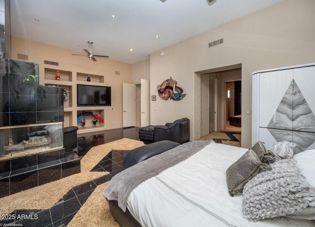 11643 E TURQUOISE Avenue, Scottsdale, AZ 85259