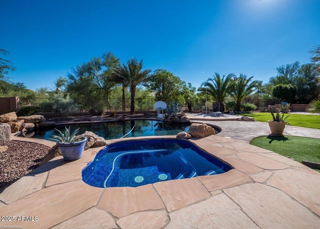 11643 E TURQUOISE Avenue, Scottsdale, AZ 85259