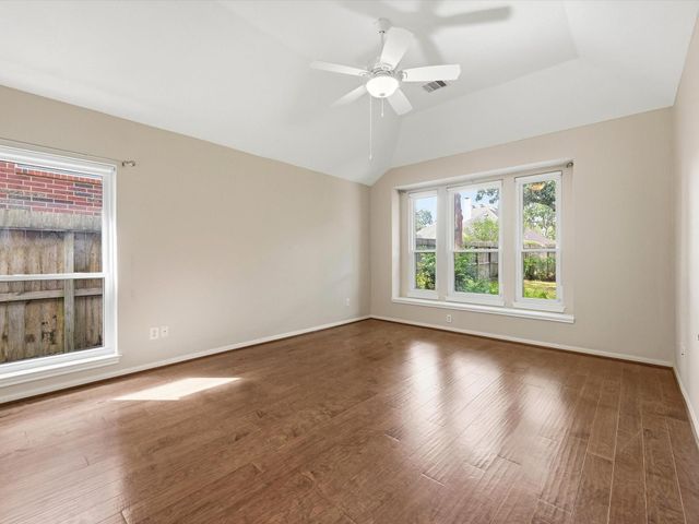 502 Airybrook Lane, Houston, TX 77094
