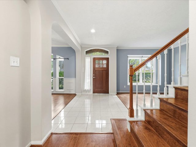 502 Airybrook Lane, Houston, TX 77094