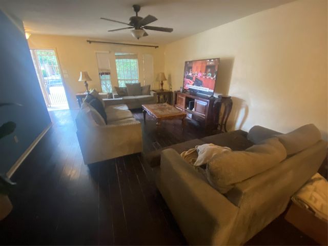 12222 Kings Garden Court, Houston, TX 77044