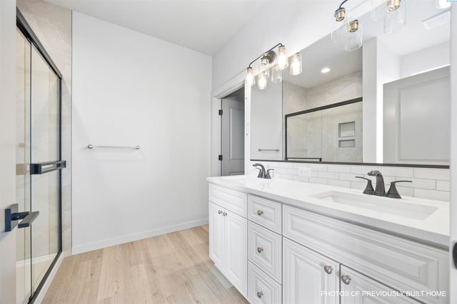 606 Eureka Ave, Pasco, WA 99301