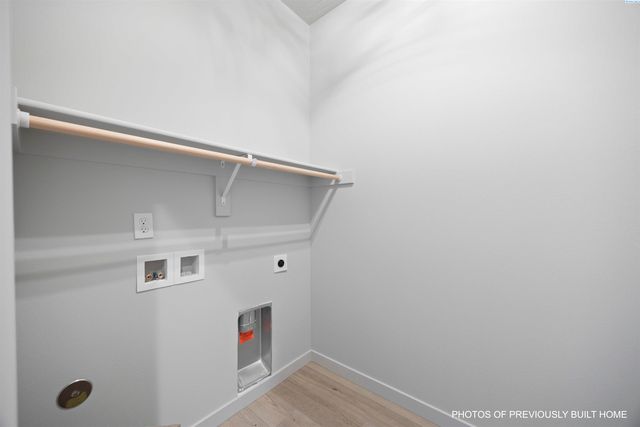 606 Eureka Ave, Pasco, WA 99301